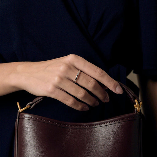 Bague 53 Pomellato - Modèle "Lucciole" Alliance en or blanc et diamant 58 Facettes DV19087-1