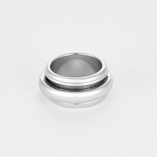 Bague 49 Piaget - "Possession" - Bague en or gris et diamants 58 Facettes DV20192-1