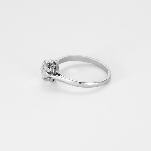 Bague 54 Bague solitaire platine et diamant taille ancienne 58 Facettes DV21635-3