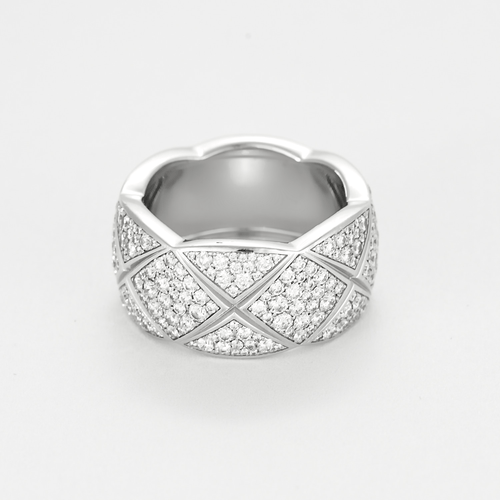 Bague 54 CHANEL- Coco Crush . Large Modèle. Bague en or gris et diamants 58 Facettes DDV21138-3-54-24