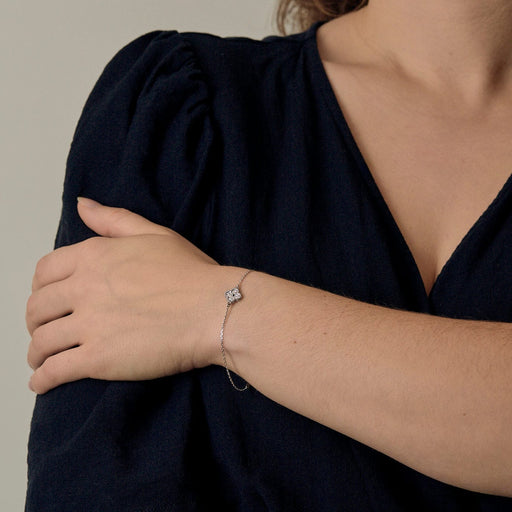 Van Cleef & Arpels- Sweet Alhambra -White gold and diamond bracelet