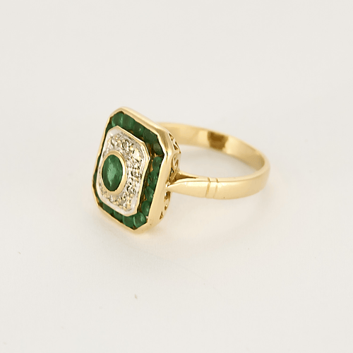 Prsten ze žlutého zlata, smaragd a diamanty
