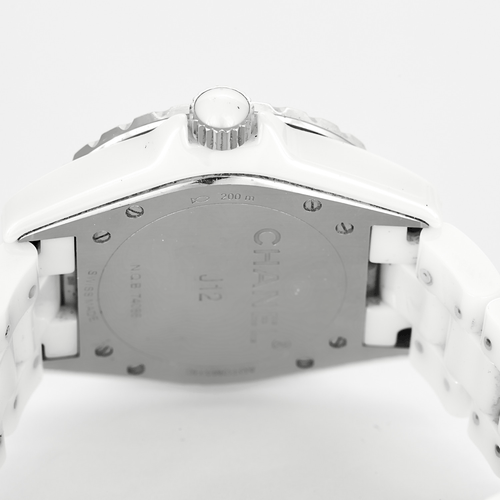 CHANEL - J12 - Hodinky z bílého keramického materiálu