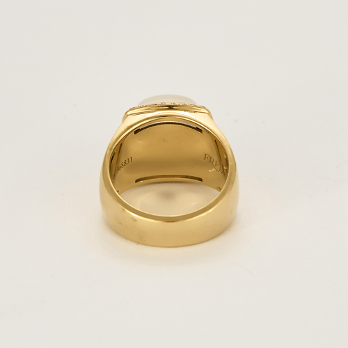 FRED - Pain de sucre - Anillo en oro amarillo, cuarzo lechoso y diamantes. Modelo pequeño.