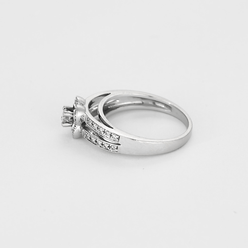 Bague 48 Mauboussin - Chance of love n°1 - Bague en or gris et diamants 58 Facettes DV21146-1