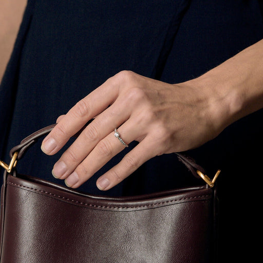 Tiffany & Co - Harmony - Ring i Platina og diamanter