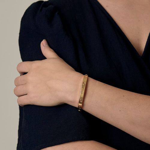 Cartier - Love - Bracelet jonc en or jaune. Classique