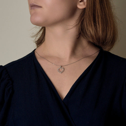 Chain Necklace and Heart Pendant in white gold and diamonds 58 Facettes DV24276-12