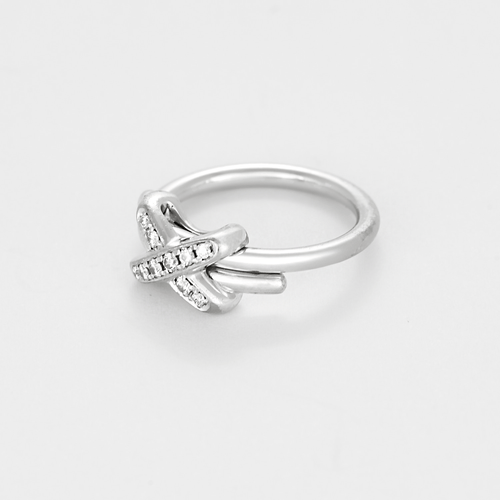 Sormus 51 CHAUMET - Sormus Jeux de Liens valkokultaa ja timantteja 58 Facettes DV24412-2