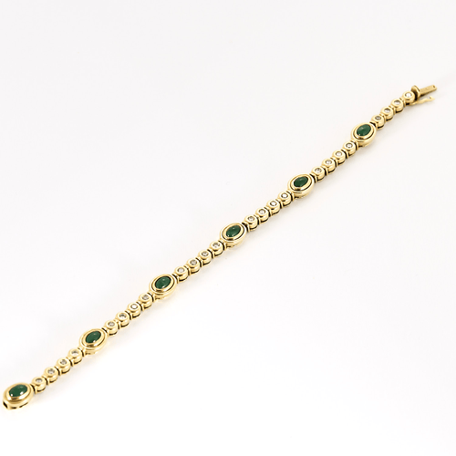 Yellow gold bracelet, diamonds and emeralds