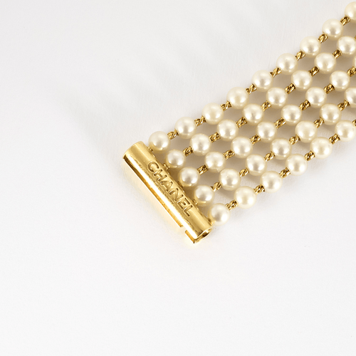 CHANEL - Mademoiselle - Montre bijou or jaune et perles 58 Facettes DV23243-1