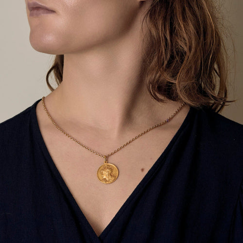 R. Bouvet - Keltakultainen mitali, jossa on tasavallan aihe