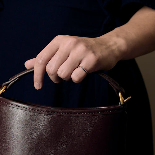 Mauboussin - Seks av deg - Ring Solitær i hvitt gull og diamanter