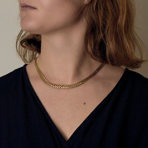 Collier Chaîne en or jaune à maille gourmette en chute 58 Facettes DV0942-7