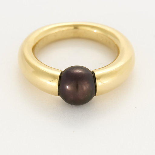 Cartier, Bague jonc bombé en or jaune 18k et perle de Tahiti