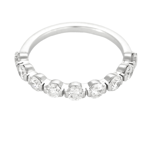 Half Wedding band in white gold and diamonds