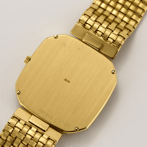 Vacheron Constantin - Yellow gold watch with a square case with cut corners and quartz movement