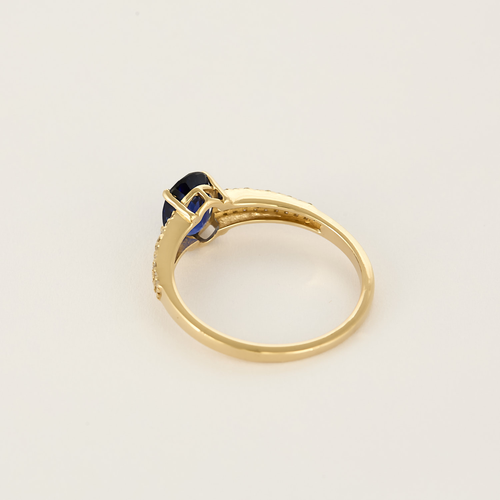 Bague Solitaire en or jaune, saphir et diamants
