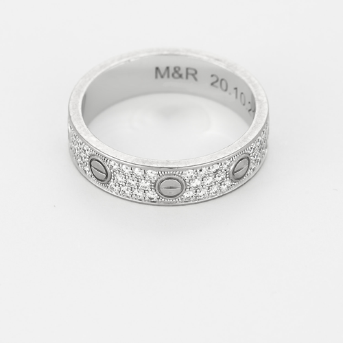 CARTIER - Love Bague - Petit Modèle - en or gris et diamants.