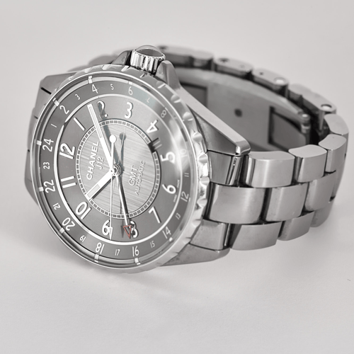 Montre CHANEL - J12 - Chromatic - Montre en acier à boitier rond et à mouvement automatique 58 Facettes DV0370-5