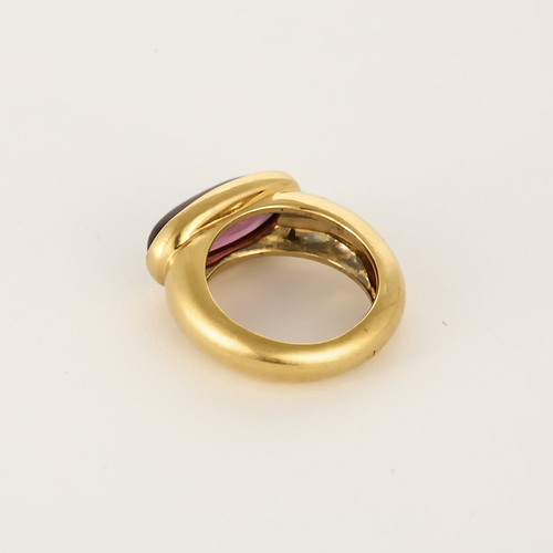 Bague en or jaune et tourmaline