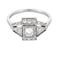 Ring aus Platin und Diamanten