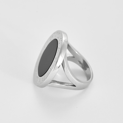 BULGARI - "Bulgari Bulgari" grande modello - Anello in oro bianco e onice