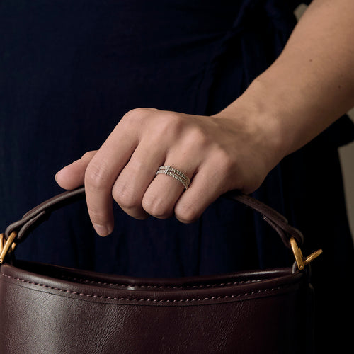 Mauboussin - O primeiro dia - Anel em ouro branco e diamantes