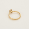 Anillo aro de oro amarillo y zafiro rosa sintético