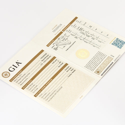 BULGARI - Incontro d'Amore - Platin ve pırlantalı Tektaş yüzük