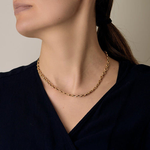 Chaumet – Halskæde i gult guld.