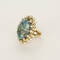 Cocktailring aus Gelbgold, Aquamarin, Saphiren und Diamanten