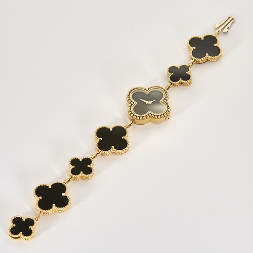 VAN CLEEF & ARPELS - Alhambra - Montre bracelet de dame en or jaune et onyx