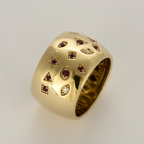 Sarı altın pırlanta ve yakut yüzük