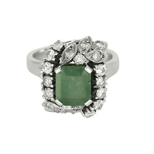 White gold ring, rectangular emerald and diamonds