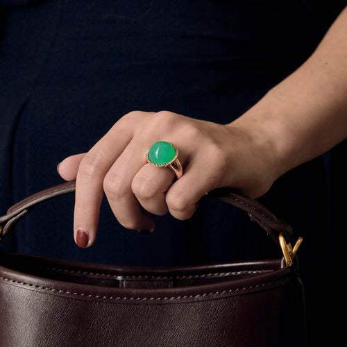 Rose gold ring, chrysoprase and diamonds