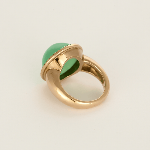 Rose gold ring, chrysoprase and diamonds