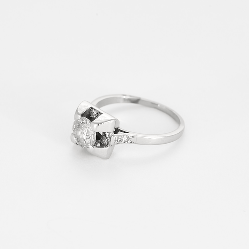 Ring Solitær i Platina og diamanter