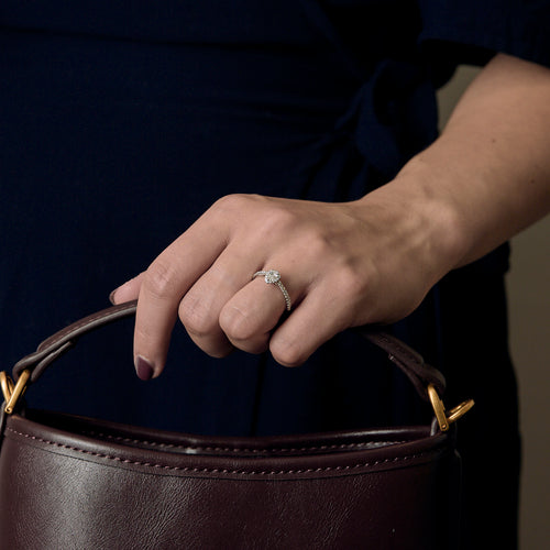 Tiffany & Co - Soleste - Ring Solitär i Platina och diamanter