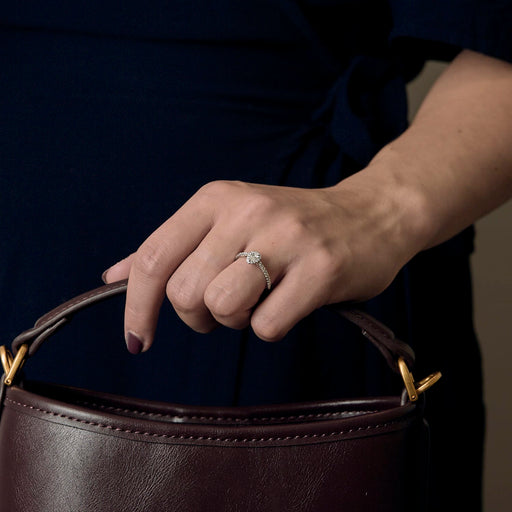 Tiffany & Co - Soleste - Prsten Solitér ze Platina a diamantů