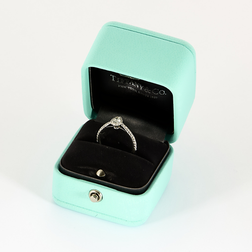 Tiffany & Co - Soleste - Ring Solitär i Platina och diamanter