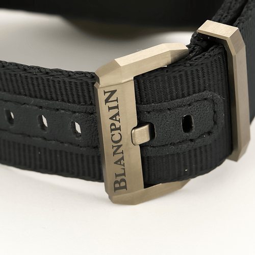 BLANCPAIN - Ocelové hodinky s kulatým pouzdrem a automatickým strojkem