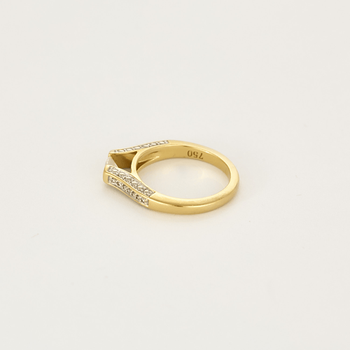 Anello Solitario in oro giallo e diamante