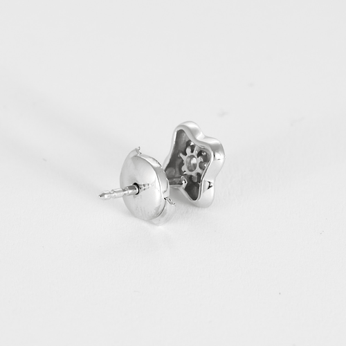 Boucles d'oreilles MAUBOUSSIN - Chance of love - Paire de boutons d'oreilles en or gris et diamants 58 Facettes DV28310-3