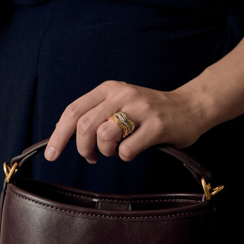 CARTIER - Neptune - Vintage - Three-band ring in yellow gold, white gold and diamonds