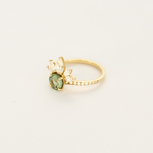 Gemmyo -  EverBloom Pavée - Bague or diamant et saphir vert.