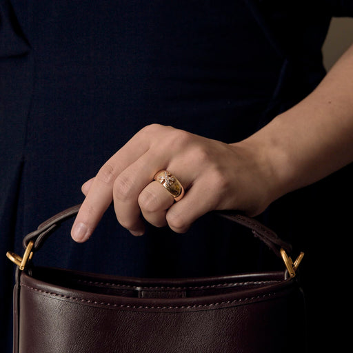 CHAUMET - Liens - Anel em ouro amarelo e diamantes