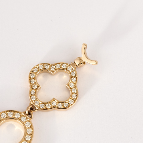 Van Cleef & Arpels Alhambra-klocka i roséguld, pärlemor och diamanter
