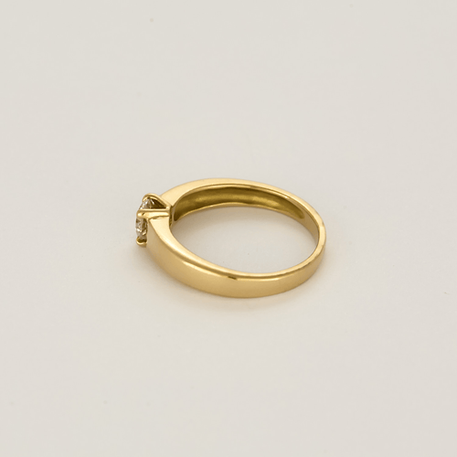 Ring Solitär aus Gelbgold, Diamant ca. 0,45 Karat.