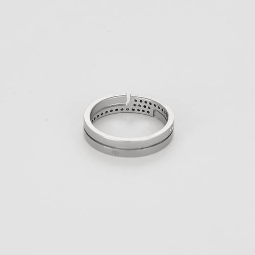 Dinh Van- Seventies - PM- Harmaasta kullasta valmistettu sormus ja timantteja